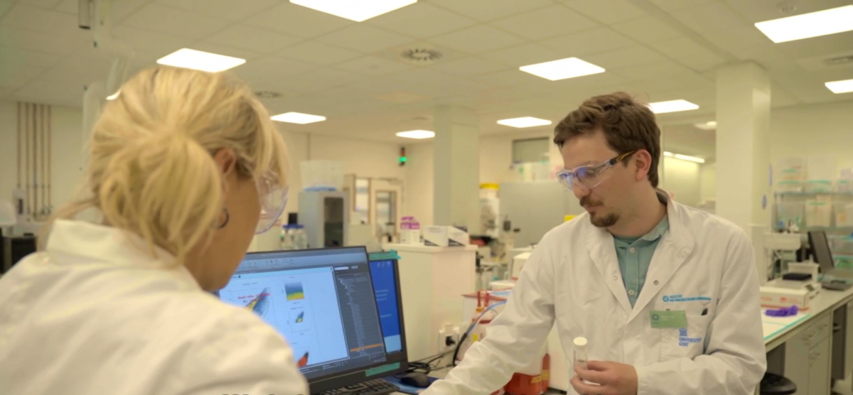 Is it safe to re-wear underwear? Dr. Yorick Minnebo Investigates on Factcheckers